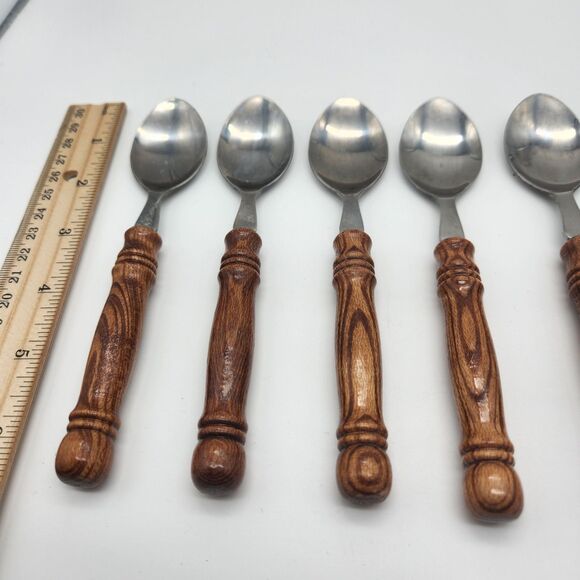 Vintage Set of 8 Wood Handle Stainless Spoons Made Taiwan Mid Century Cottage - Picture 4 of 11